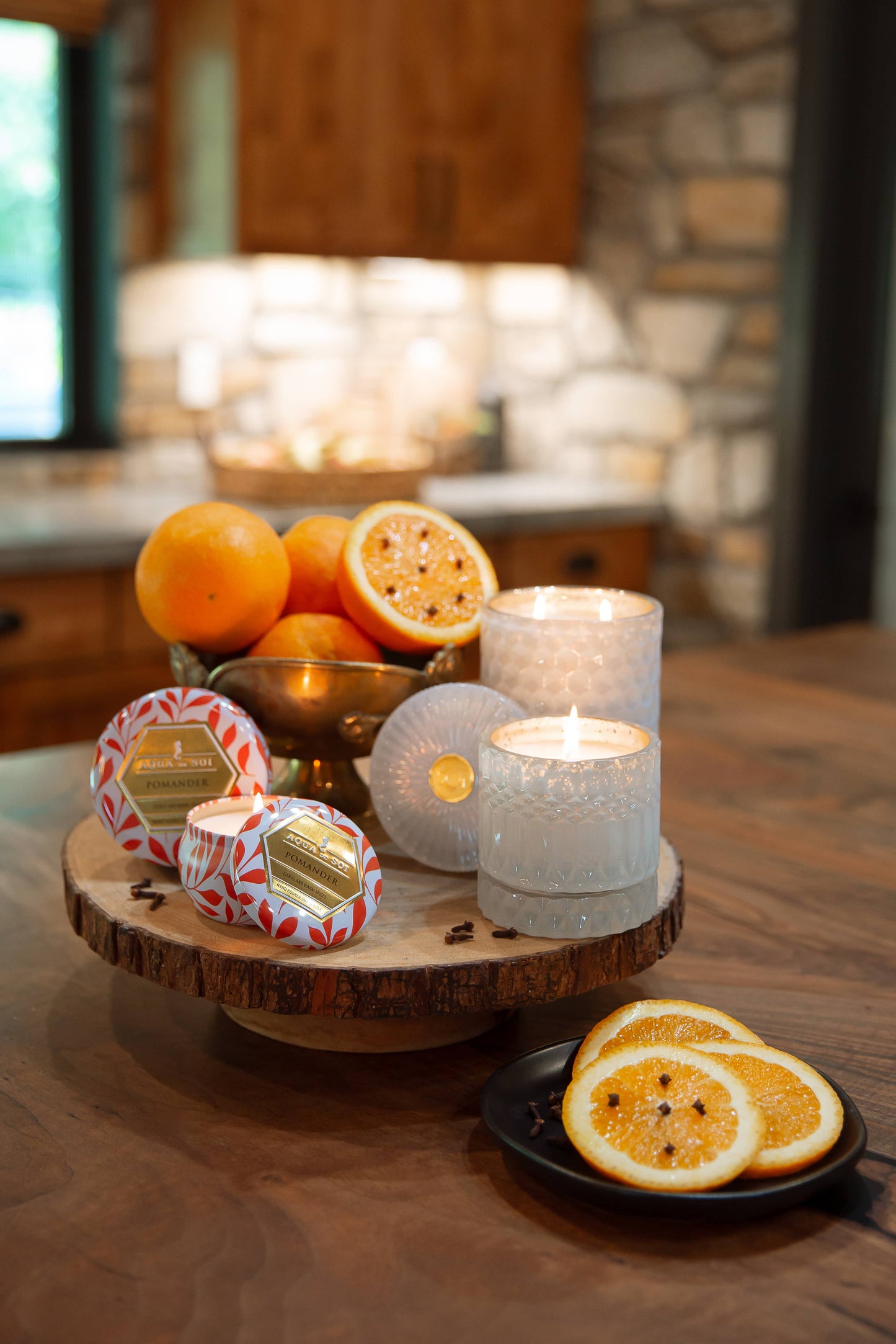 Pomander White 15oz Shimmer Candle