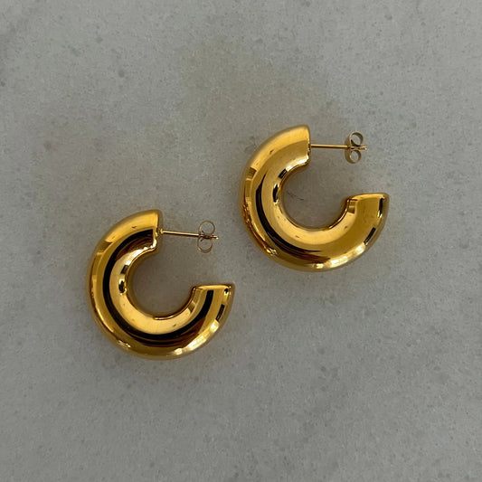 Chunky Smooth Hoops