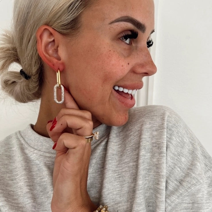 Lily Earring