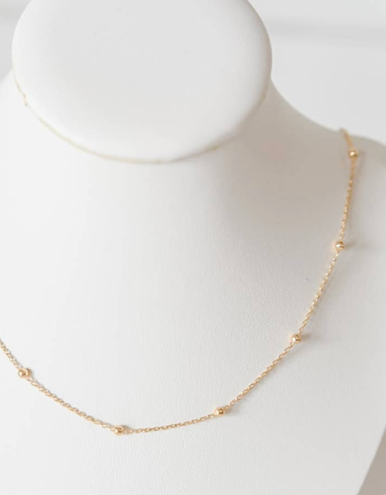leya dainty necklace