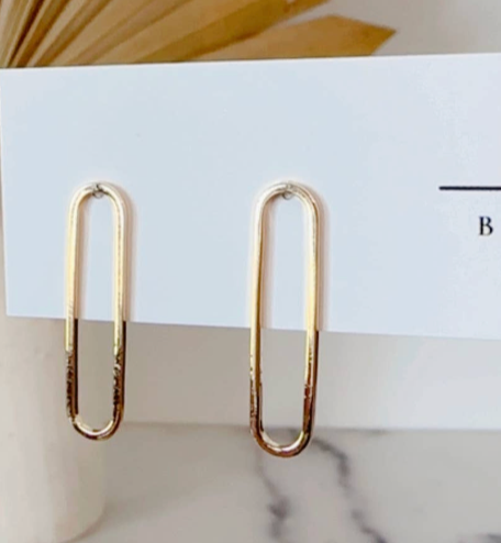 carlysle elongated earring